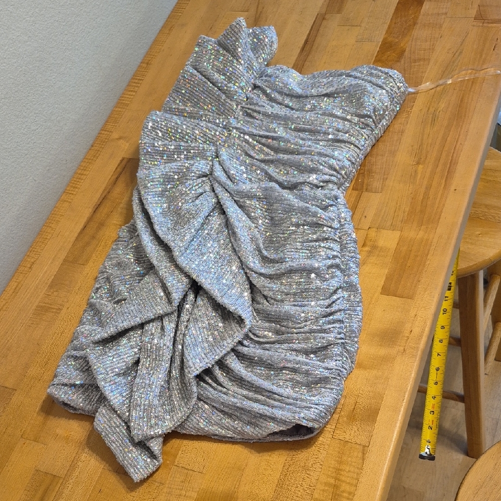 House Of CB London Sparkly Sequined Mini Dress Large Front Vertical Ruffles - Picture 5 of 12